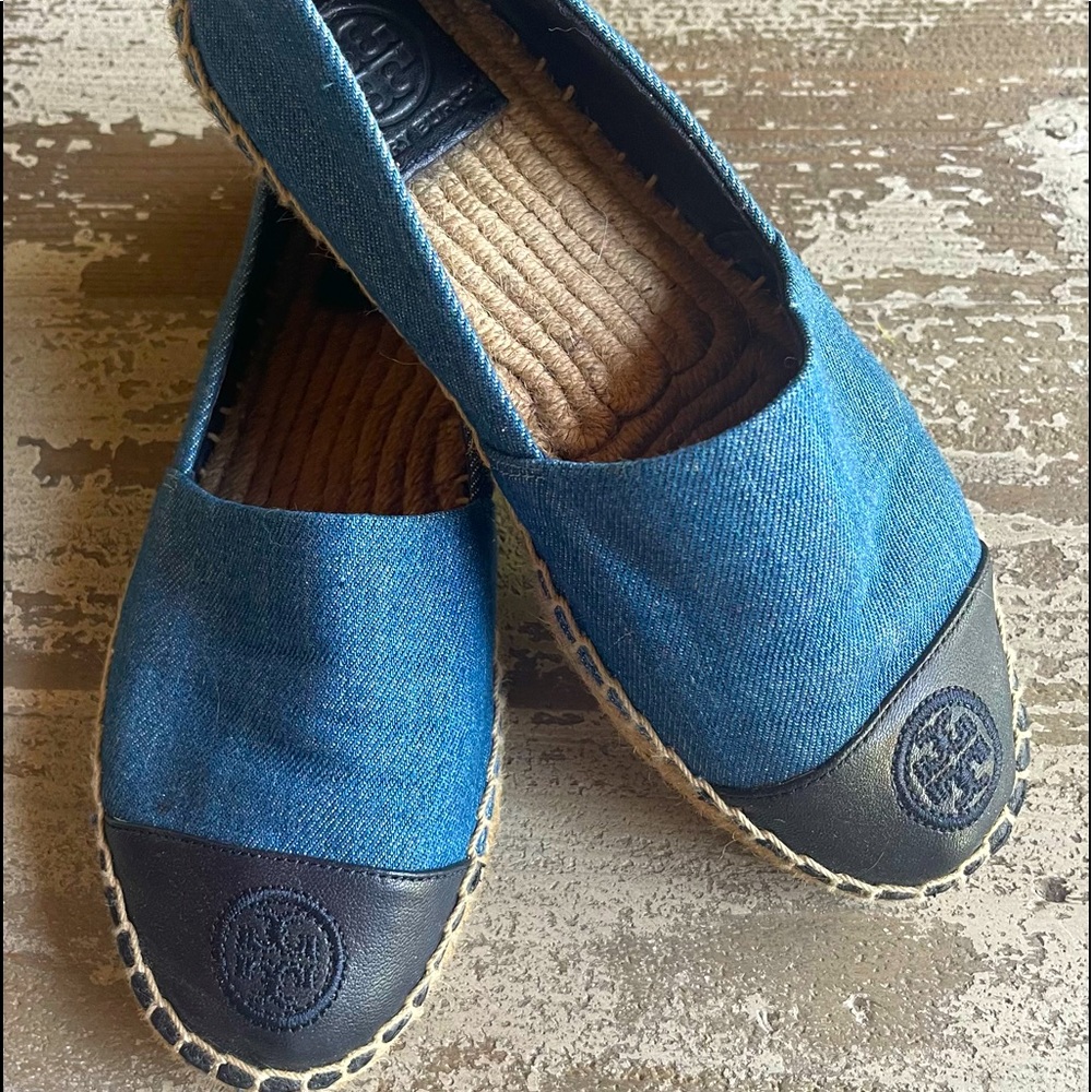 Tory Burch espadrilles. Denim/Black. Logo on front. Size 6.